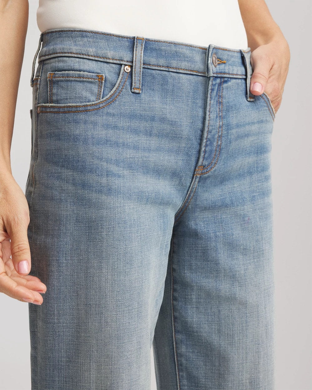 Girlfriend Straight Ankle Jeans - Chico's