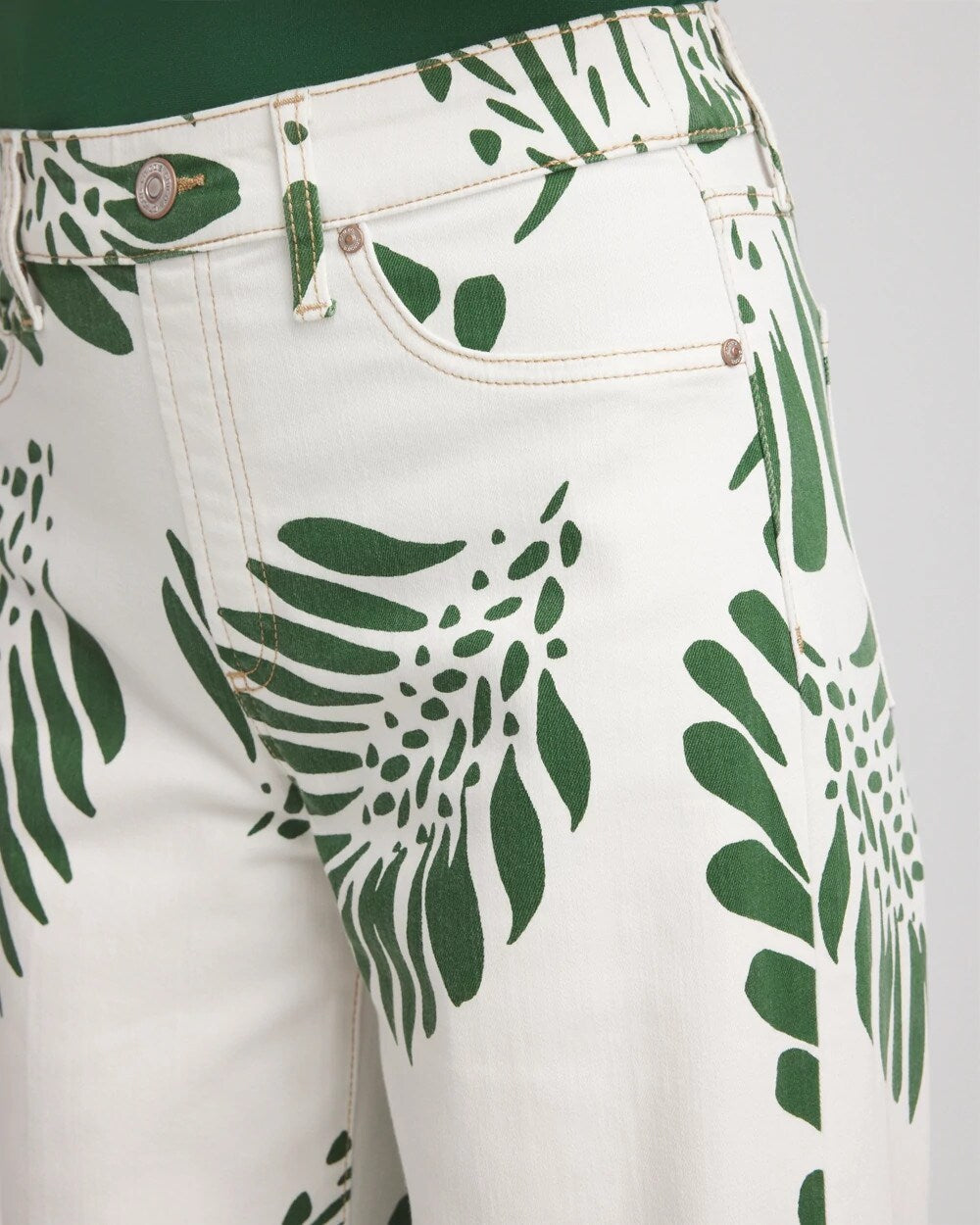 Palm-Frond-Motif Pull-On Wide-Leg Cropped Jeans - Chico's