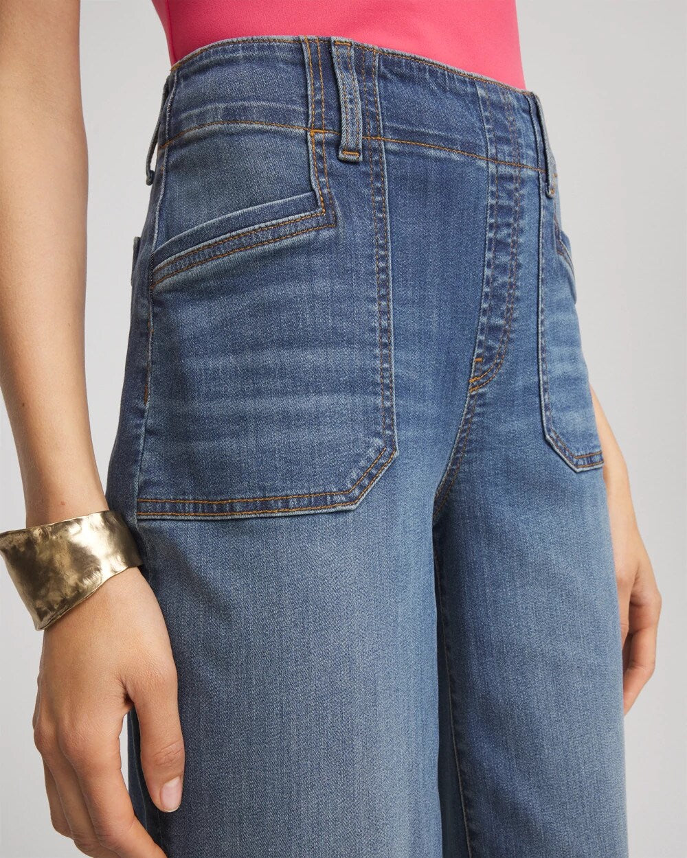 Pull-On Cropped Wide-Leg Frayed Jeans - Chico's