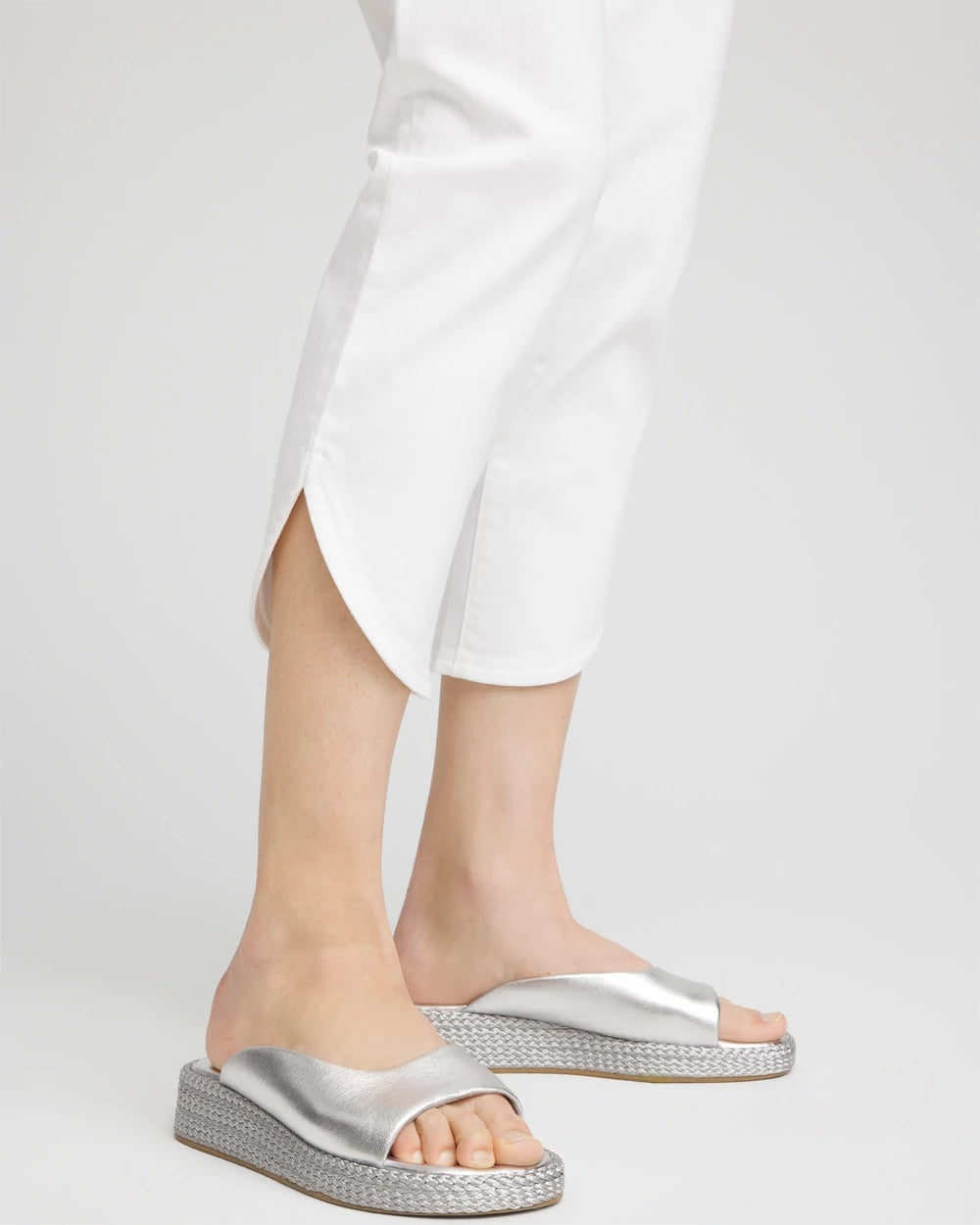 No Stain Pull-On Dolphin-Hem Capri Jeans - Chico's