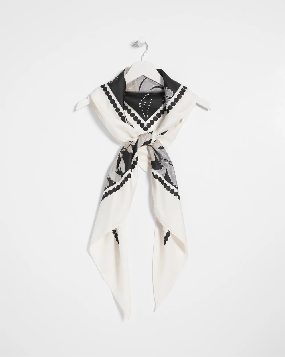 Printed Triangle Neckerchief Scarf - Chico's
